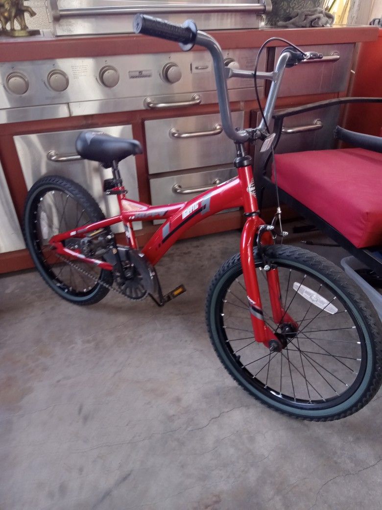 Bike Huffy Like New Tires Size 20
