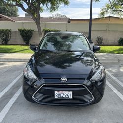 2017 Toyota Yaris iA