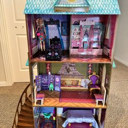 Kids Kraft Wooden Doll House In Excellent Condition