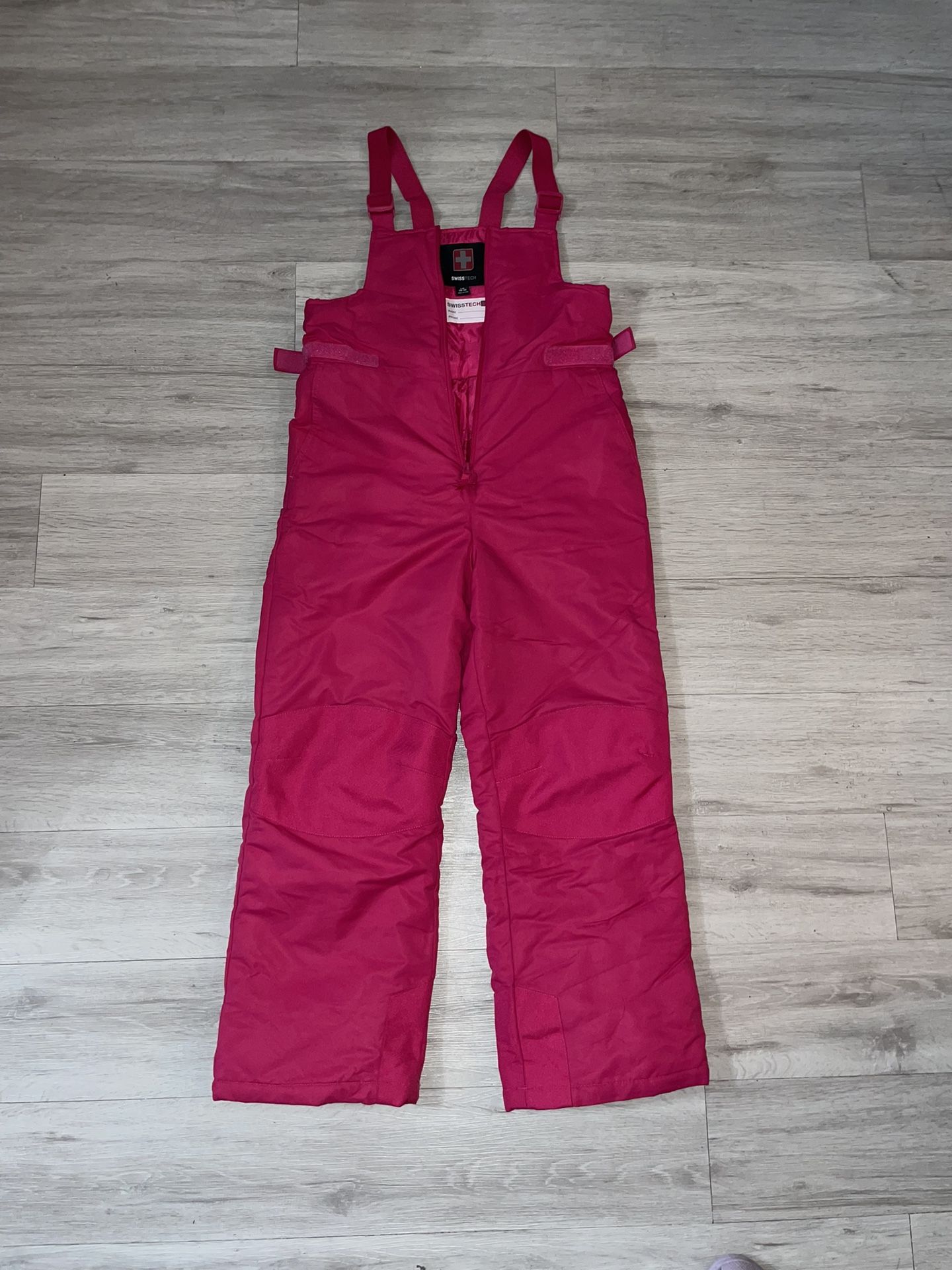 Snow Overall With Fluffy Socks And Gloves