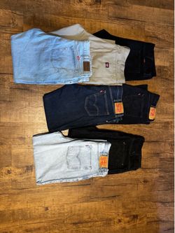 Mans Levi’s pants