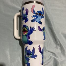 40 oz Tumbler with Handle – Stitch Design