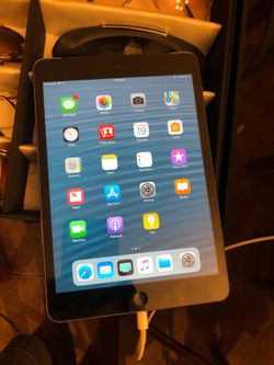 iPad mini 2 32 gig