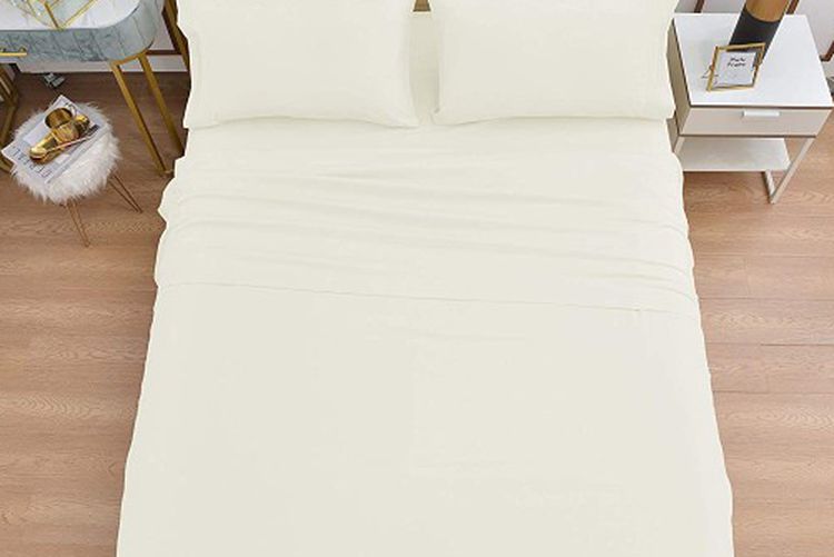 Lux Bamboo Bed Sheet Set | QUEEN | IVORY