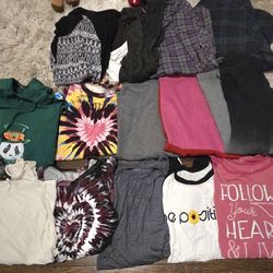 (14) Piece Womans Size XL Winter Clothes Lot 