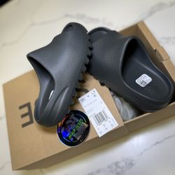 Adidas Yeezy Slides Kids Sizes 