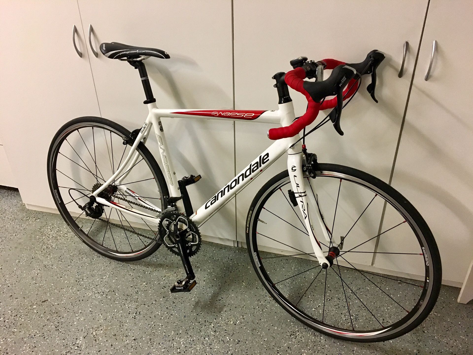 Cannondale Synapse Road Bike