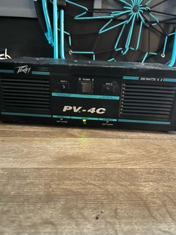 Peavey PV-4C Stereo Power Amplifier