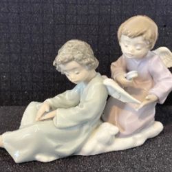 Lladro Angels 'Angel Care' Porcelain Figurine