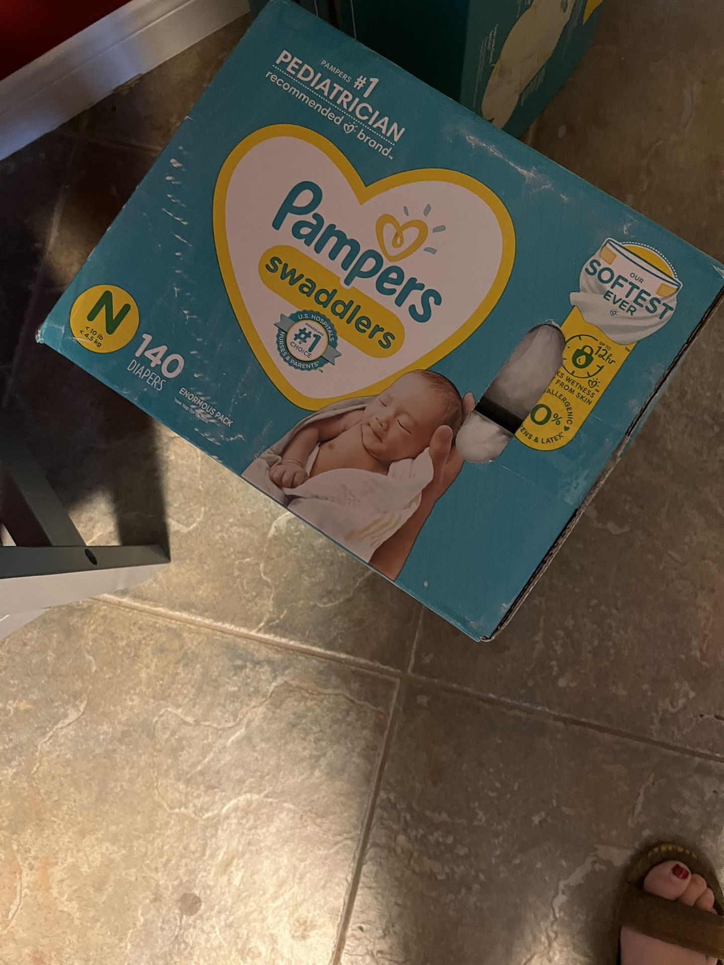 Pampers Swaddlers Newborn 140 Count