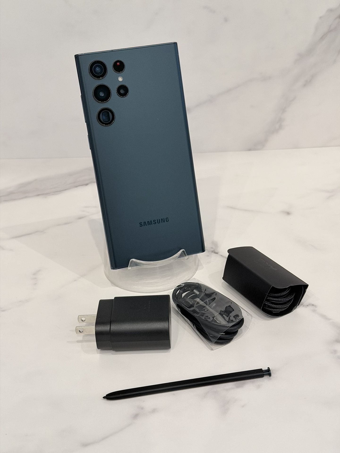 Samsung Galaxy S22 Ultra (128gb) Green UNLOCKED