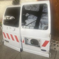Back Door 2003 Ford Van