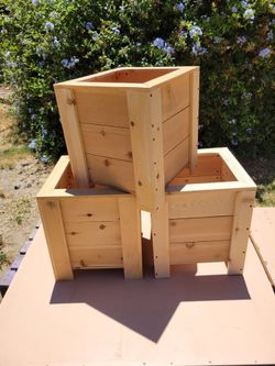 Brand new box planters
