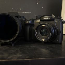 Panasonic Gh5 W/35mm 1.4 & Extras 