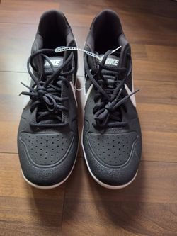 Nike Baseball Cleats Size 11