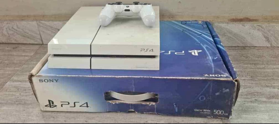 PS4