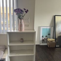 Bookshelf