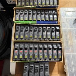 Square D QO Breakers