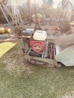 Honda motor Lawnmower California trimmer 20”cut 5 blades 3.5 Honda engine
