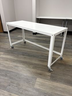 Rolling Metal Work Bench