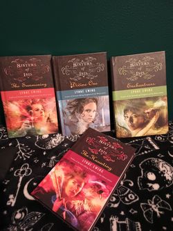Sisters Of Isis (Books 1-4)  By Lynne Ewing 