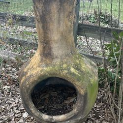 Clay Chiminea With Stand