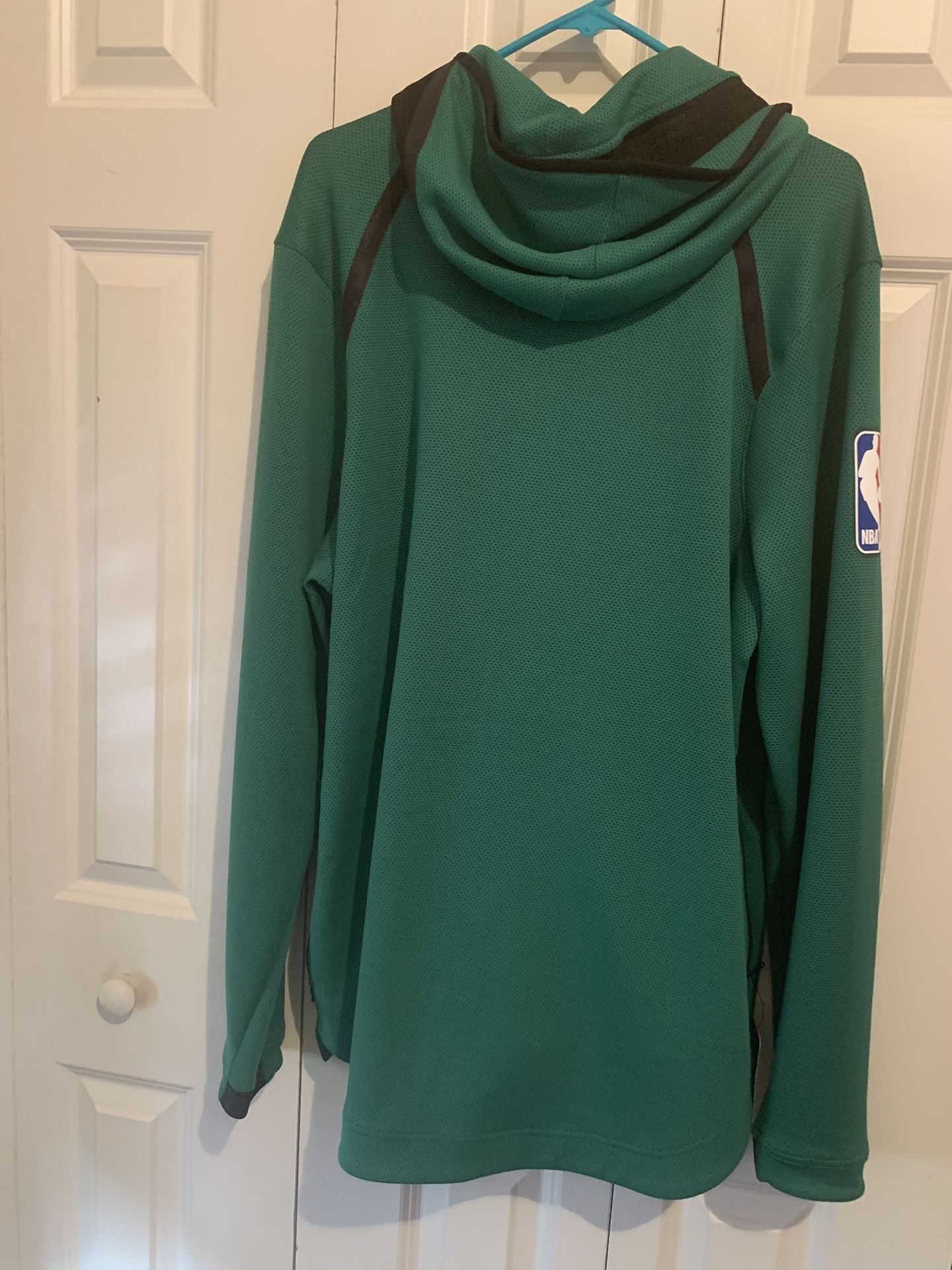 Nike Celtics Warm Up Hoodie (XL)