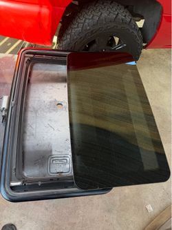 Webasto spoiler sunroof 34”X19”inches