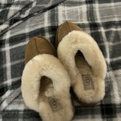 Ugg