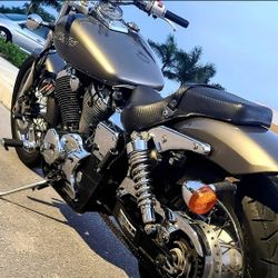 2008 shadow shadow