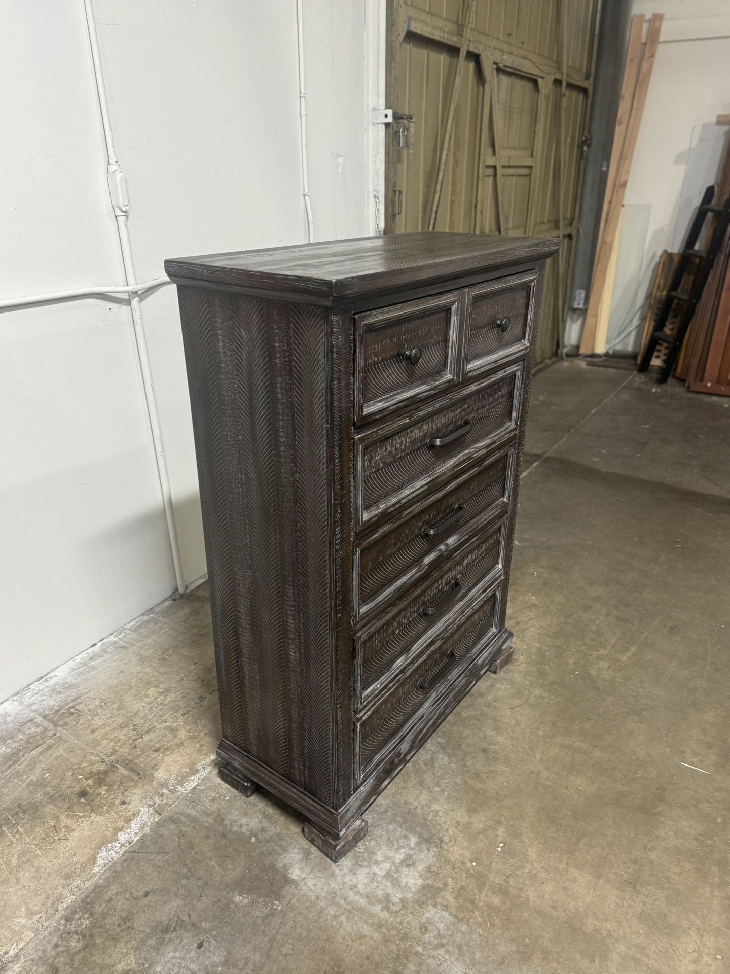 Dresser $160