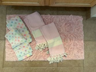 Bath Mat & Hand Towels