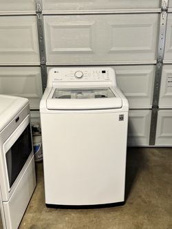 LG washer machine with agitador everything works we deliver