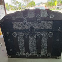 Antique Camelback Trunk/Chest