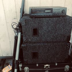 Bocinas Y Luces De   DJ  $130