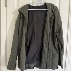 Men’s olive green jacket