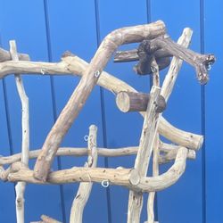 Macaw Play Tree - Hard Durable Ribbon Wood… Lasts For Years 💯👍🏼