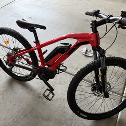 Kids Mountain E-bike In great Shape