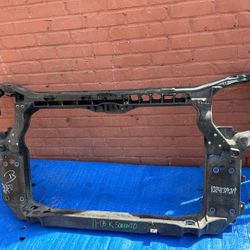 2011-2015 Kia Sorento Radiator Support