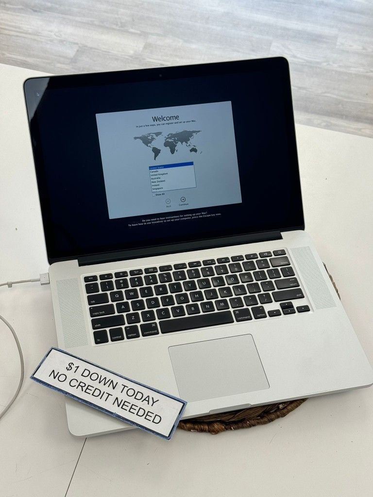 Apple MacBook Pro 2013 15 Inch Laptop - Pay $1 DOWN AVAILABLE - NO CREDIT NEEDED