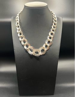 Beautiful Sterling Silver hollow necklace