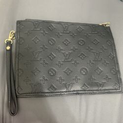 Large Wristlet