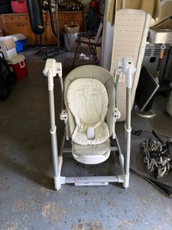 Baby swing