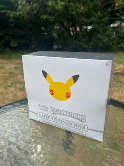 Pokémon Celebrations 25th Anniversary Elite Trainer Box 2021 ETB Factory Sealed