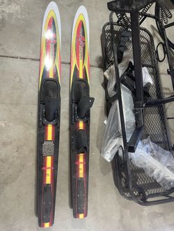 Hydro slide skis