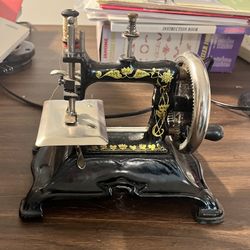 Vintage Rare Child’s Sewing Machine 