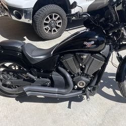 2013 victory 8 ball deals