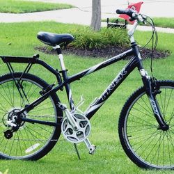 TREK NAVIGATOR 200 - SPORT COMFORT BIKE - MEDIUM FRAME - TUNED - READY TO GO