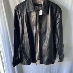 Women’s Leather Jacket (New) Size M $40