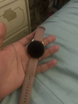 Samsung Smartwatch ⌚️ | Clean Condition | Bluetooth & Fitness Features
